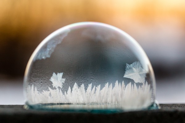 Frozen bubble with crystals